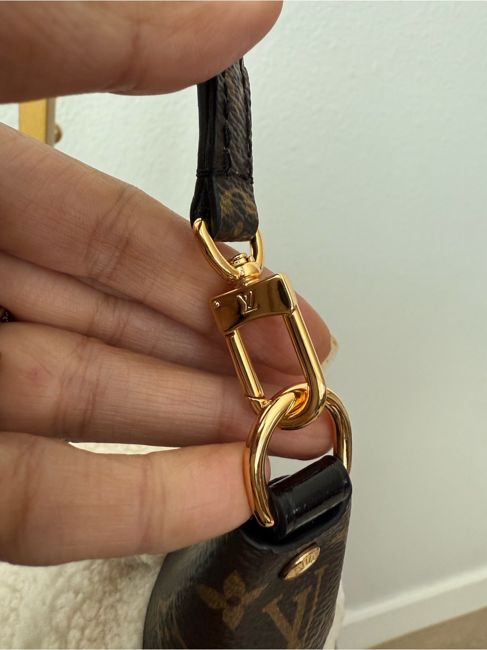 Shearling Pochette Mini Shoulder Bag in Cream and Brown - Picture 5 of 8